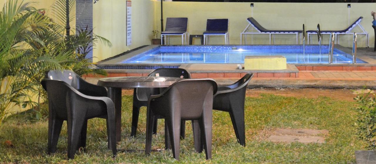 Sonikas Holiday Homes Candolim Exterior photo